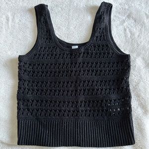 Old navy black crochet tank top- XS/S